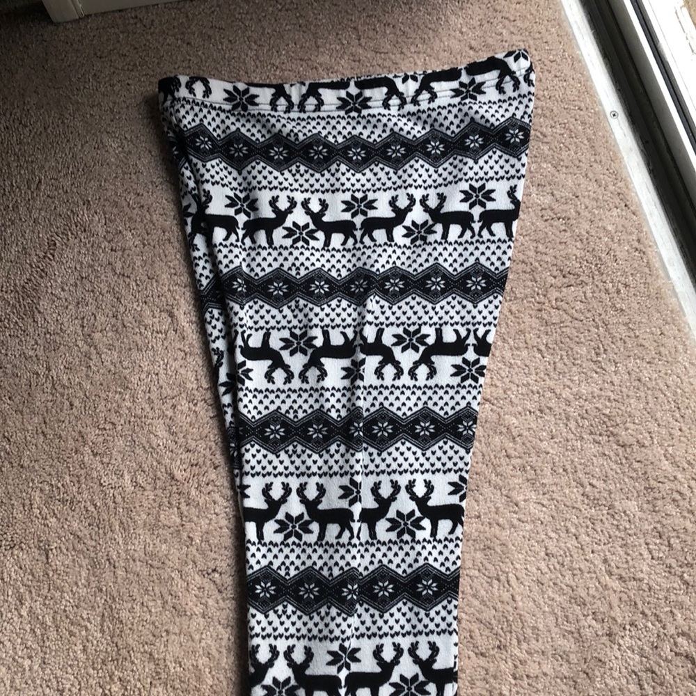 Reindeer Print Leggings